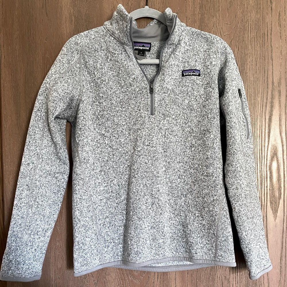Gray Patagonia 1/4-zip Fleece